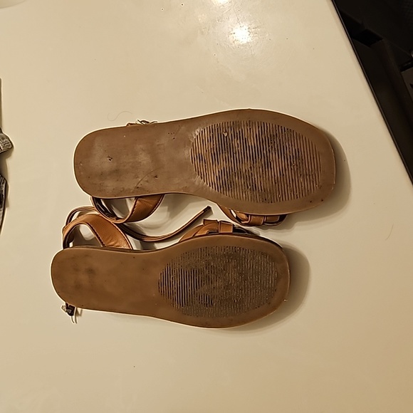 Brown sandles - Picture 5 of 5